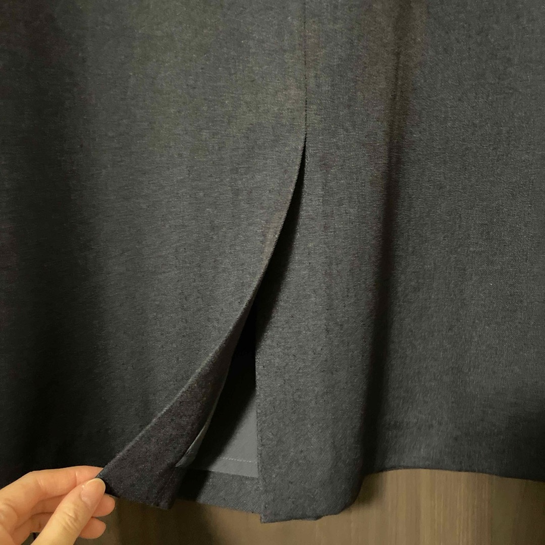 SLOBE IENA(スローブイエナ)の送料込み‼️SLOBE IENA タイトスカート　 レディースのスカート(ひざ丈スカート)の商品写真