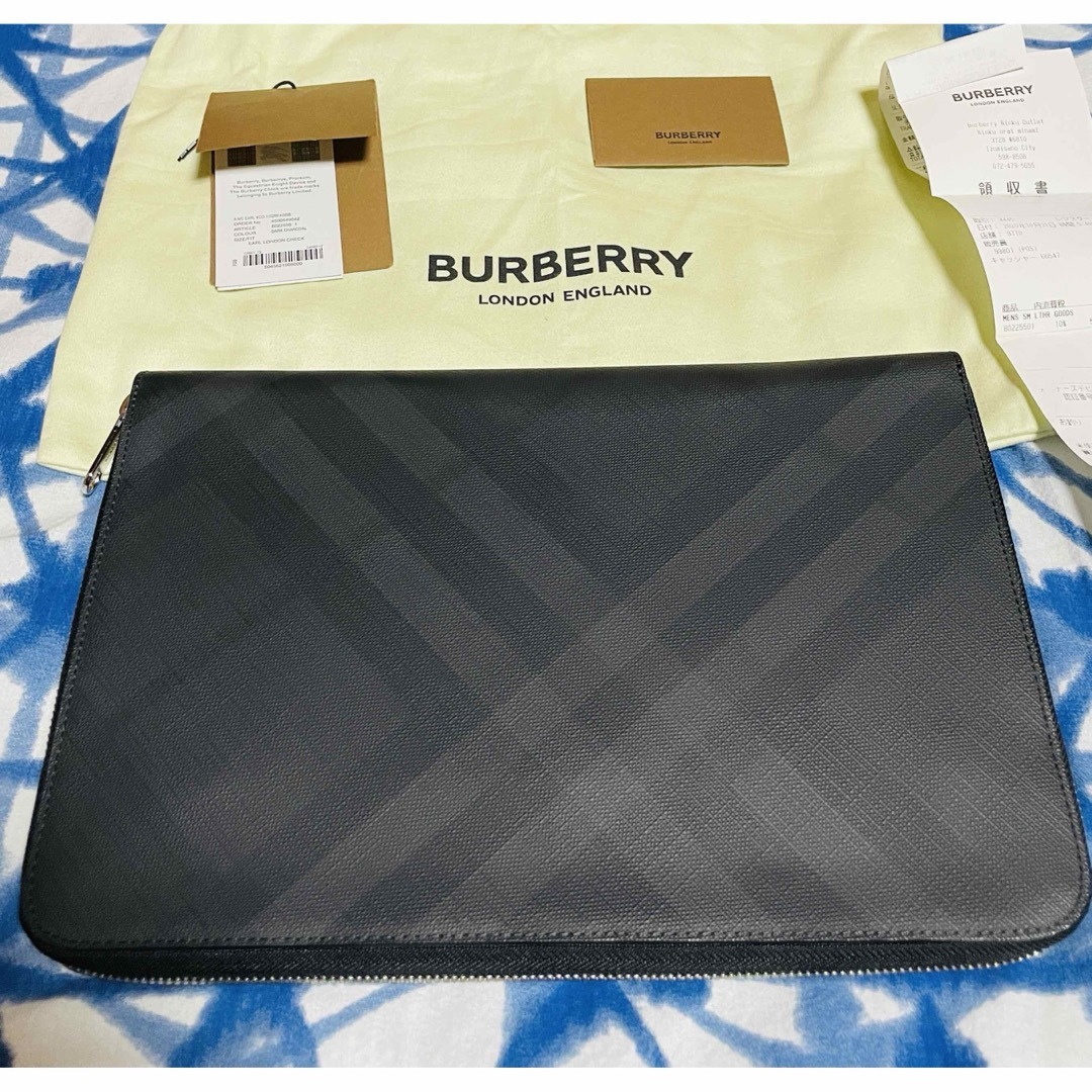 BURBERRY(バーバリー)のBurberry Clutch / バーバリークラッチ メンズのバッグ(セカンドバッグ/クラッチバッグ)の商品写真