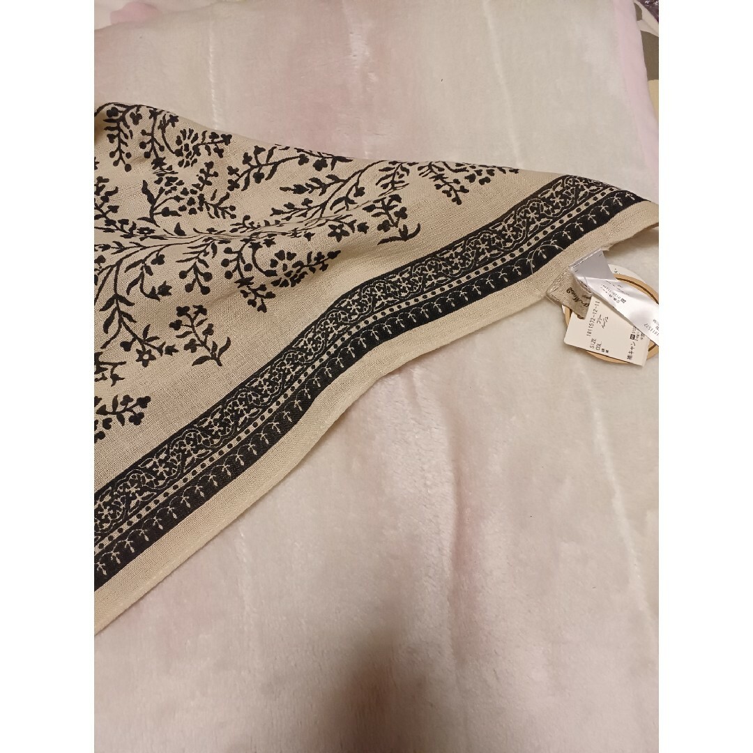 SM2(サマンサモスモス)のサマンサモスモス　リネン　スカーフ レディースのファッション小物(バンダナ/スカーフ)の商品写真