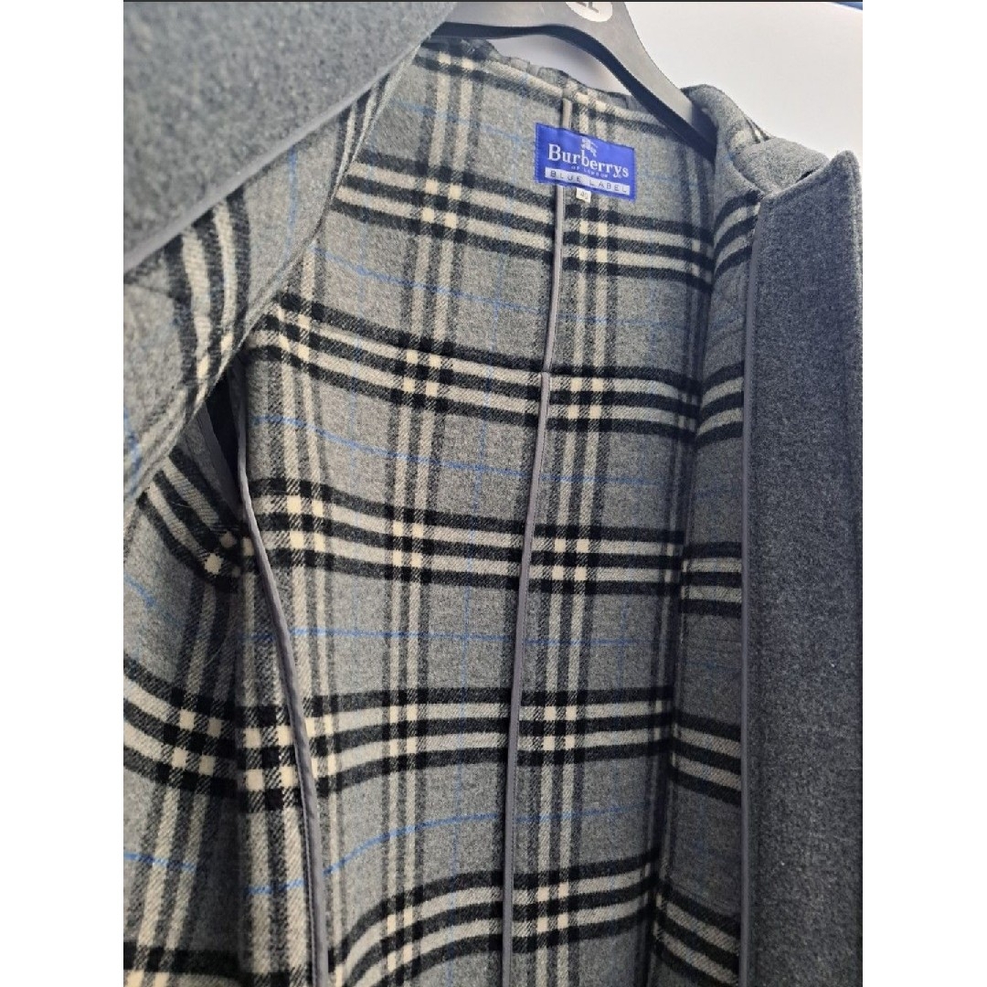 BURBERRY BLUE LABEL(バーバリーブルーレーベル)のBurberry バーバリー ダッフルコート グレー サイズ40 オーバーサイズ レディースのジャケット/アウター(ダッフルコート)の商品写真