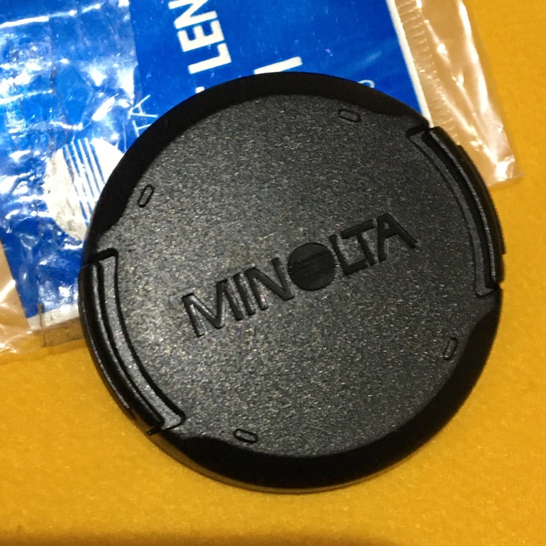 KONICA MINOLTA(コニカミノルタ)のMINOLTA 純正 レンズキャップ Φ40.5mm 新品デッドストック スマホ/家電/カメラのカメラ(レンズ(単焦点))の商品写真