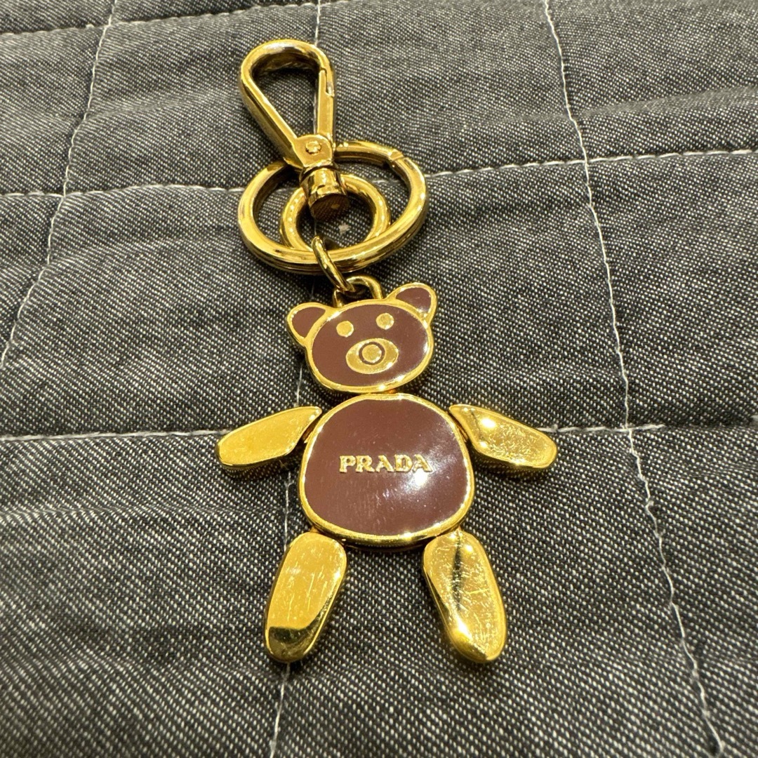 PRADA - PRADA プラダ ロゴ 熊 クマ ベア キーホルダー チャーム PRADA - PRADA プラダ ロゴ 熊 クマ ベア キーホルダー チャーム