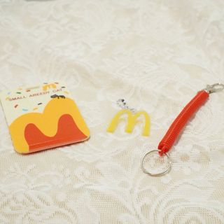 マクドナルド硬質カードケース(キャラクターグッズ)