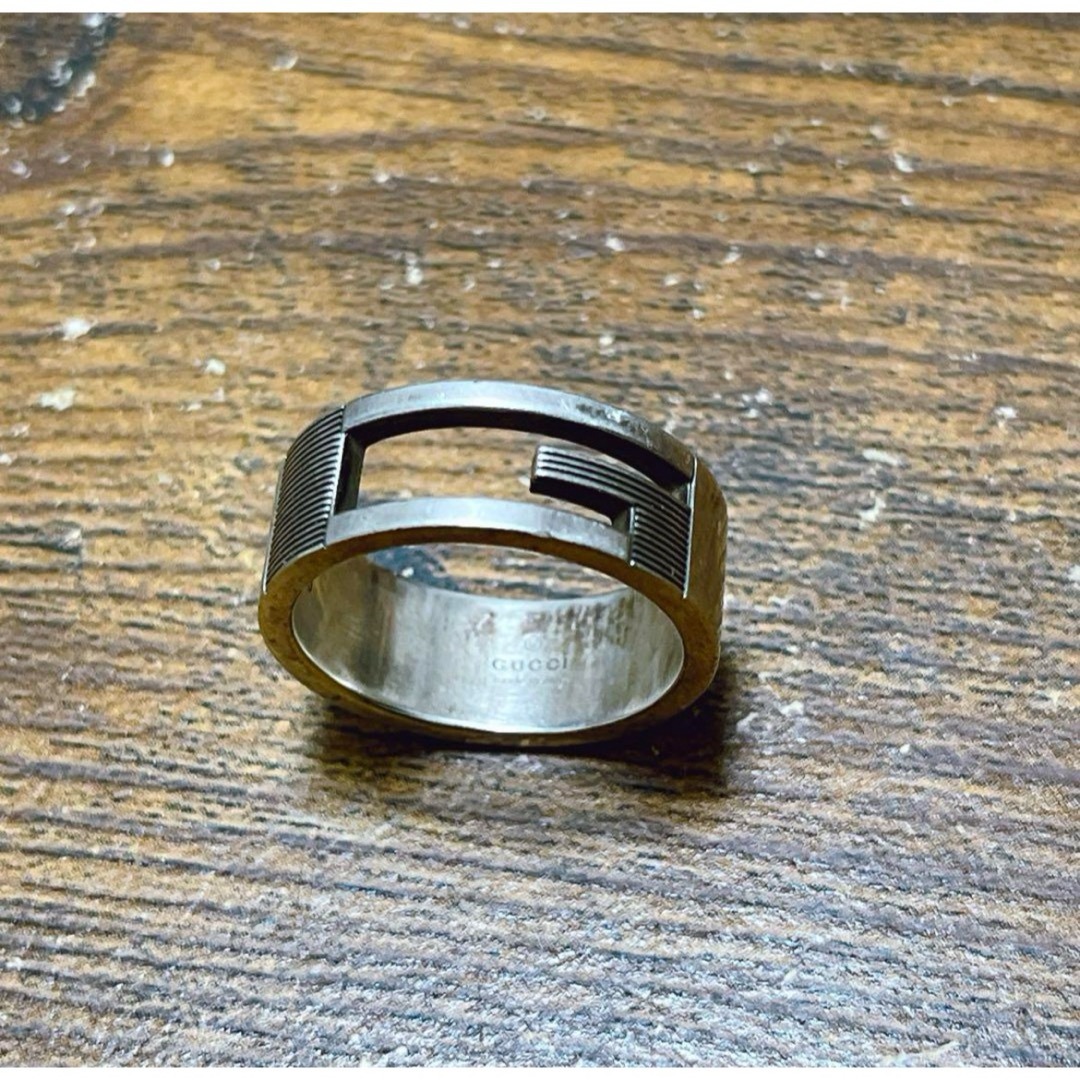Gucci(グッチ)の✨早い者勝ち✨GUCCI 指輪 Gリング ロゴ メンズのアクセサリー(リング(指輪))の商品写真