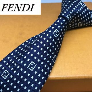 フェンディ(FENDI)の★ FENDI フェンディ★ 有名 ブランド ネクタイ シルク ネイビー ドット(ネクタイ)