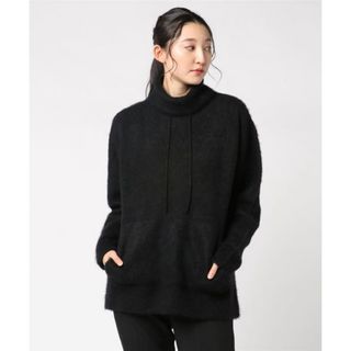 エイトン(ATON)のATON FUR CASHMERE  TURTLENECK SWEATER(ニット/セーター)