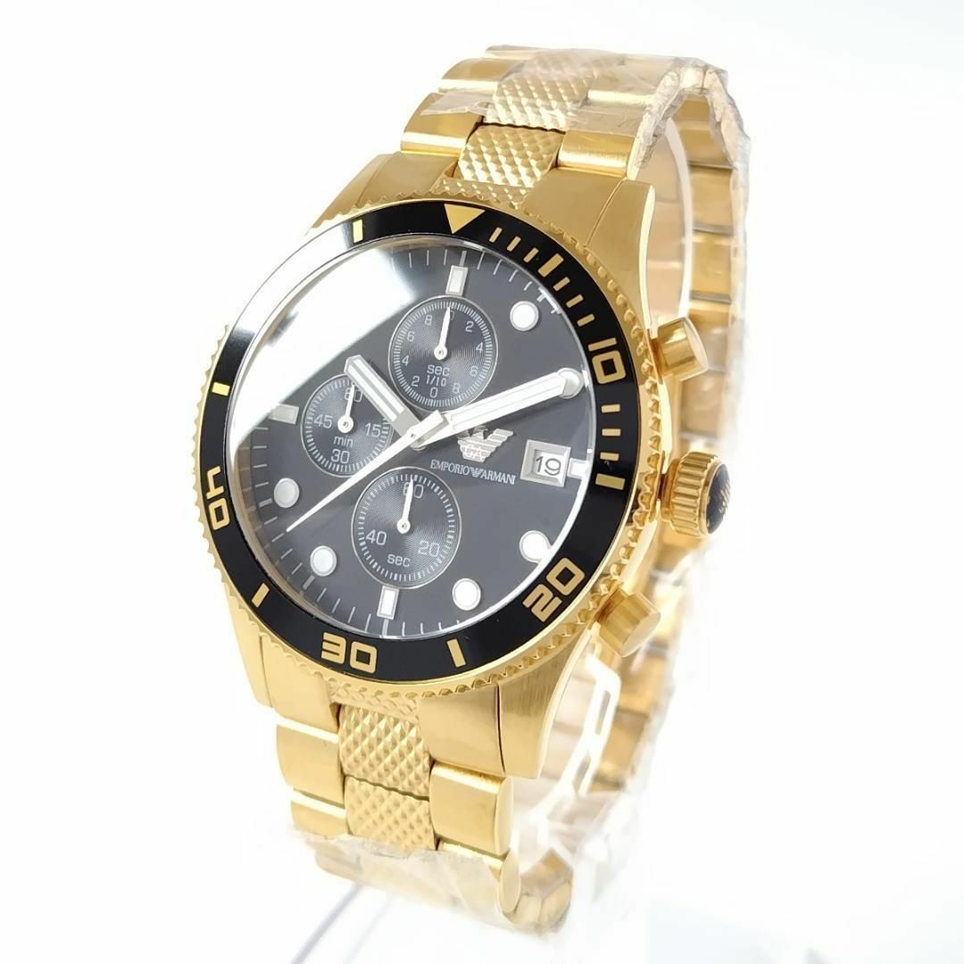 Emporio Armani(エンポリオアルマーニ)のゴールド/ブラック新品EMPORIO ARMANI腕時計メンズ43㎜ゴージャス メンズの時計(腕時計(アナログ))の商品写真