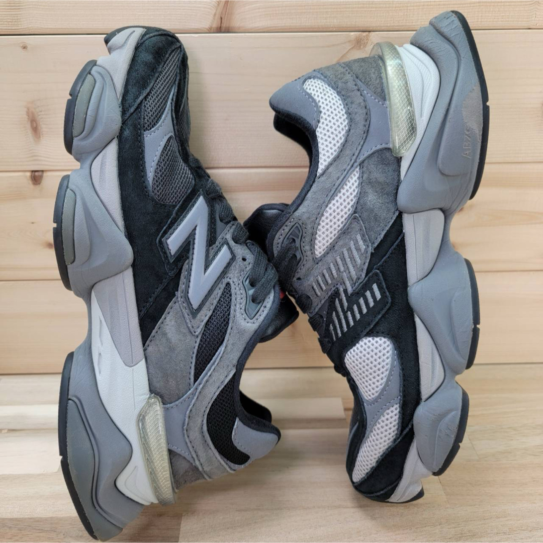 New Balance - ニューバランス U9060BLK ブラック 25.5cmの通販 New Balance - ニューバランス U9060BLK ブラック 25.5cmの通販