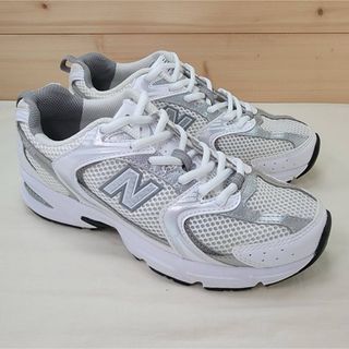 ニューバランス(New Balance)のニューバランス MR530AD ホワイト/シルバー 22.5㎝(スニーカー)