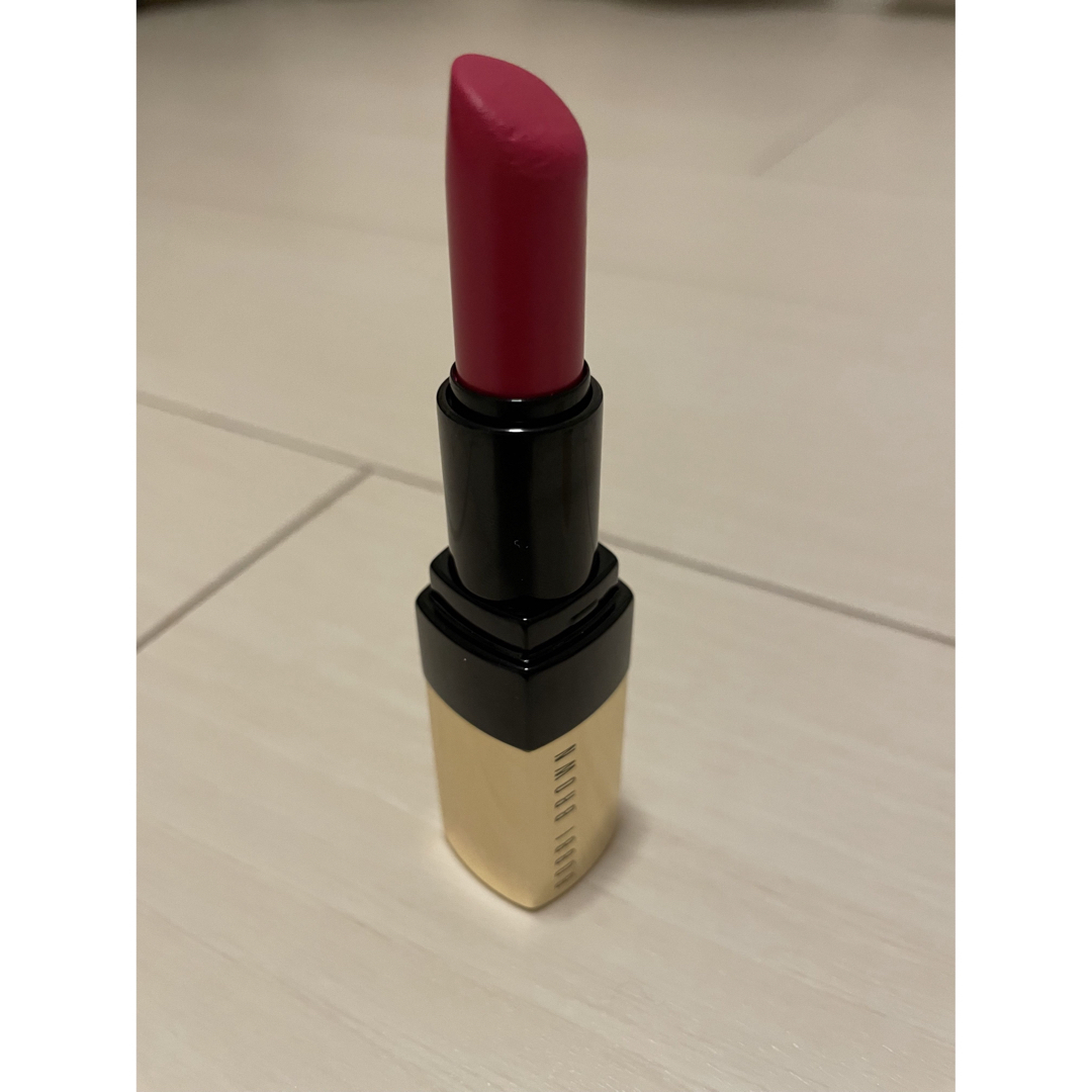 BOBBI BROWN(ボビイブラウン)のボビィーブラウン　リュクスリップカラー　11 コスメ/美容のベースメイク/化粧品(口紅)の商品写真