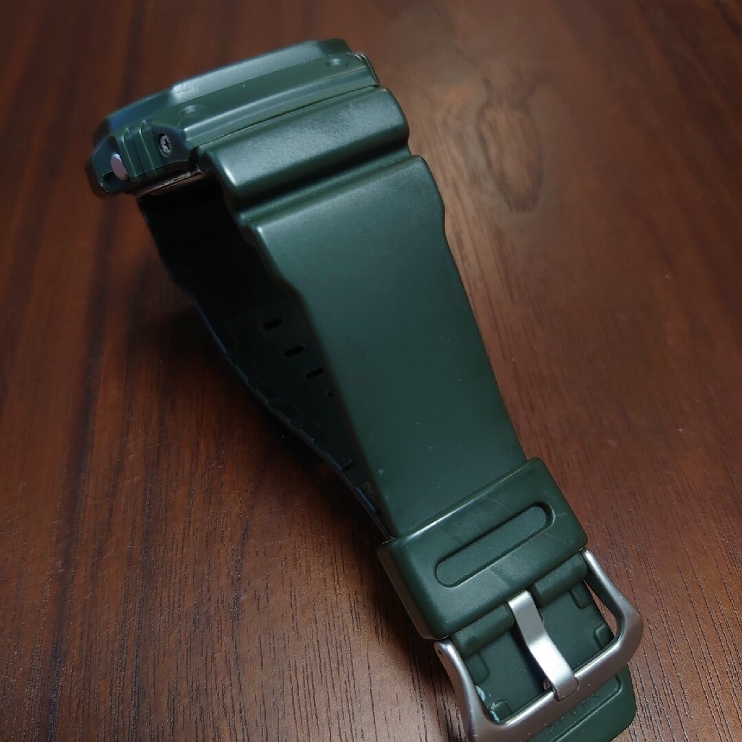 G-SHOCK(ジーショック)の【限定】G-SHOCK GW-M5610KG カーキグリーン メンズの時計(腕時計(デジタル))の商品写真