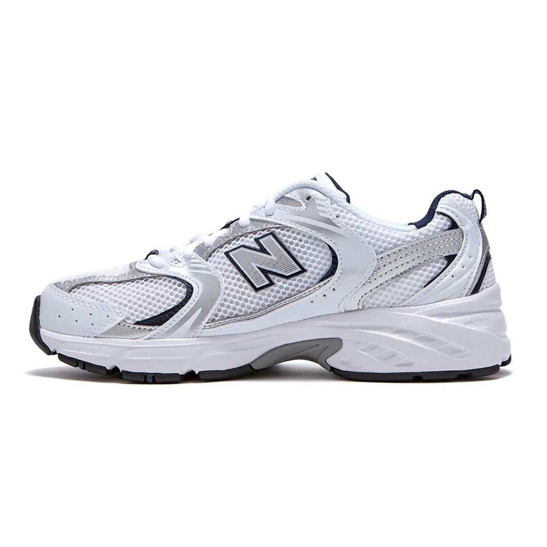 New Balance(ニューバランス)のNEW BALANCE MR530SG 25cm ★男女共用★ メンズの靴/シューズ(スニーカー)の商品写真