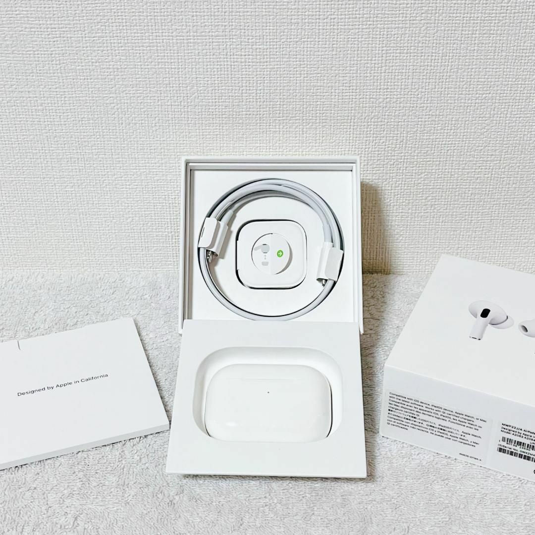 Apple(アップル)のエアポッズプロ AirPods Pro 第一世代 MWP22J/A スマホ/家電/カメラのオーディオ機器(ヘッドフォン/イヤフォン)の商品写真