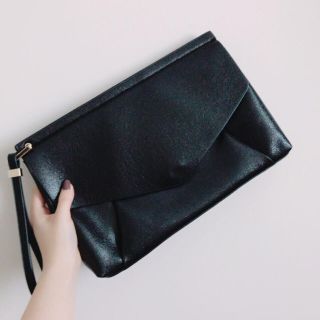 ザラ(ZARA)のZARA クラッチバッグ(クラッチバッグ)