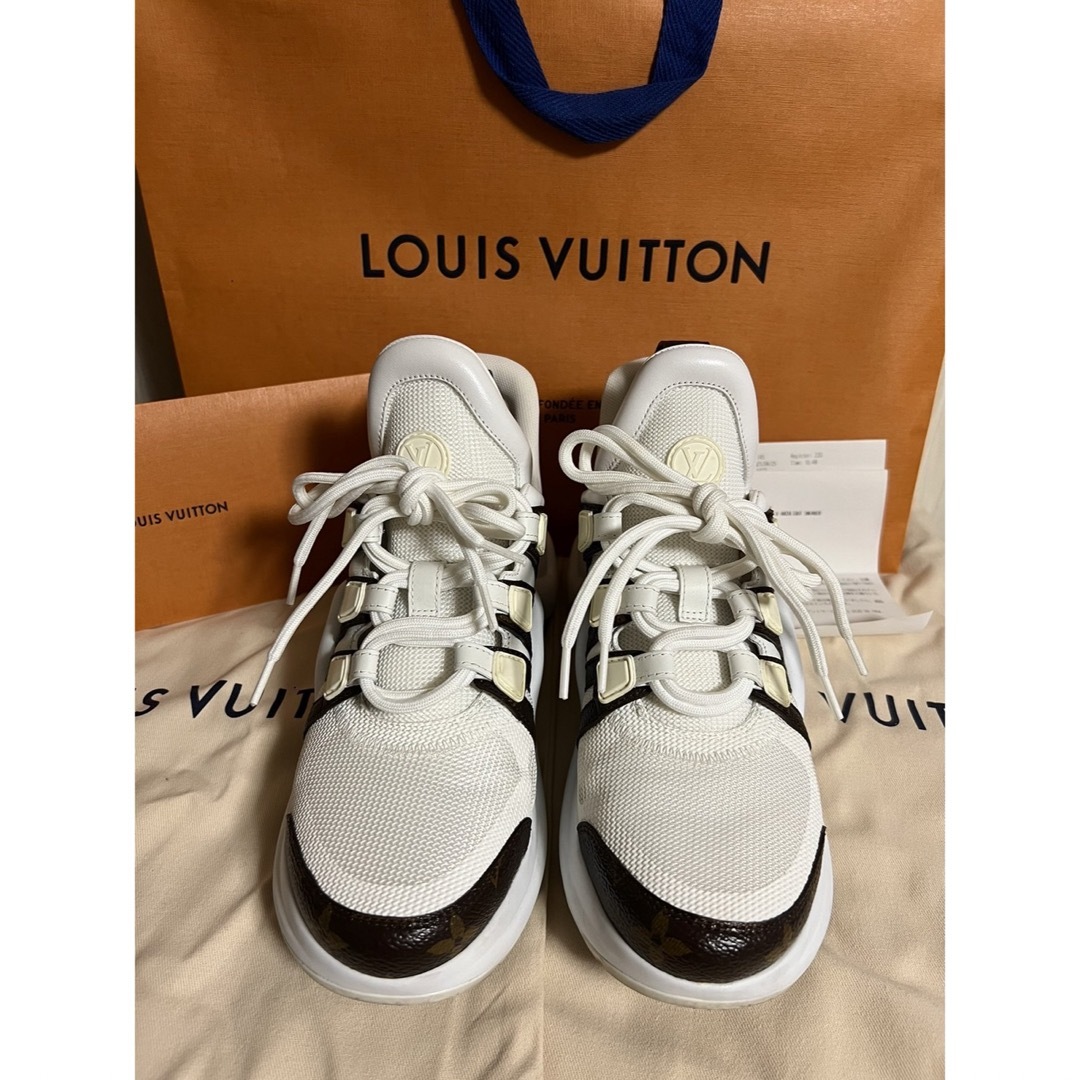 LOUIS VUITTON(ルイヴィトン)のヴィトン　アークライト　スニーカー レディースの靴/シューズ(スニーカー)の商品写真