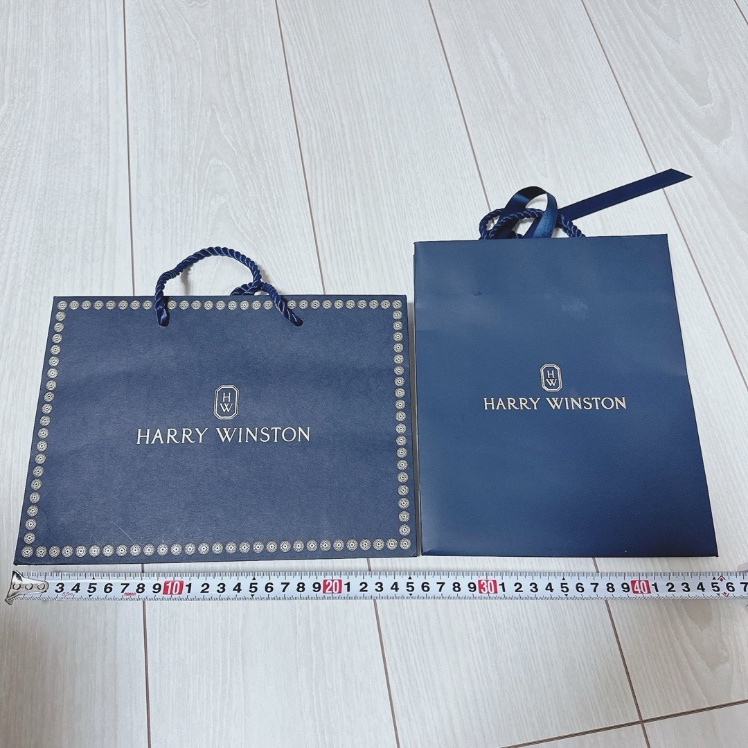 HARRY WINSTON(ハリーウィンストン)の【ハリーウィンストン】ショッパーバッグ　紙袋【Harry Winston】 レディースのバッグ(ショップ袋)の商品写真