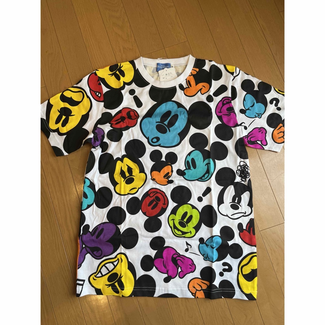 Disney(ディズニー)の【新品未使用】東京ディズニーリゾート ミッキーマウス 総柄 Tシャツ M メンズのトップス(Tシャツ/カットソー(半袖/袖なし))の商品写真