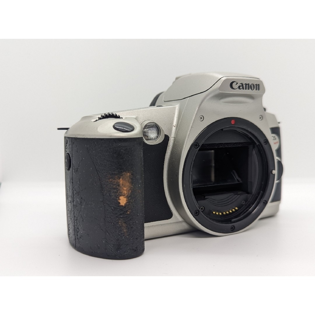 Canon(キヤノン)のCanon EOS Kiss フィルム一眼レフカメラ スマホ/家電/カメラのカメラ(フィルムカメラ)の商品写真