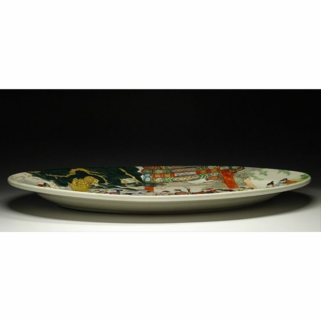中国古玩 乾隆年製 粉彩 大皿 時代物 皿立て付属 z111911 中国古玩 乾隆年製 粉彩 大皿 時代物 皿立て付属 z111911