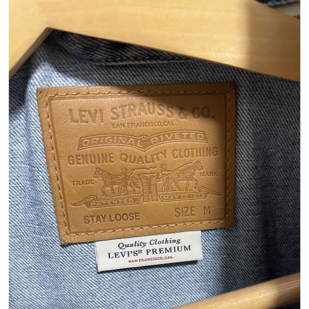 Levi's(リーバイス)のSTAY LOOSE TRUCKER HOOKED TRUCKER JACKET メンズのジャケット/アウター(Gジャン/デニムジャケット)の商品写真