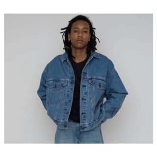 リーバイス(Levi's)のSTAY LOOSE TRUCKER HOOKED TRUCKER JACKET(Gジャン/デニムジャケット)