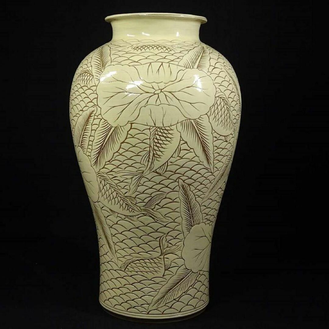 時代物 韓国美術 龍岩窯 鯉陰刻 花瓶 高約36cm 花器 箱付 c06193 時代物 韓国美術 龍岩窯 鯉陰刻 花瓶 高約36cm 花器 箱付 c06193