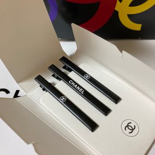 シャネル(CHANEL)の【新品】CHANEL✨ブラックヘアピンロゴ入り✨【3本セット】ノベルティ✨(ヘアピン)