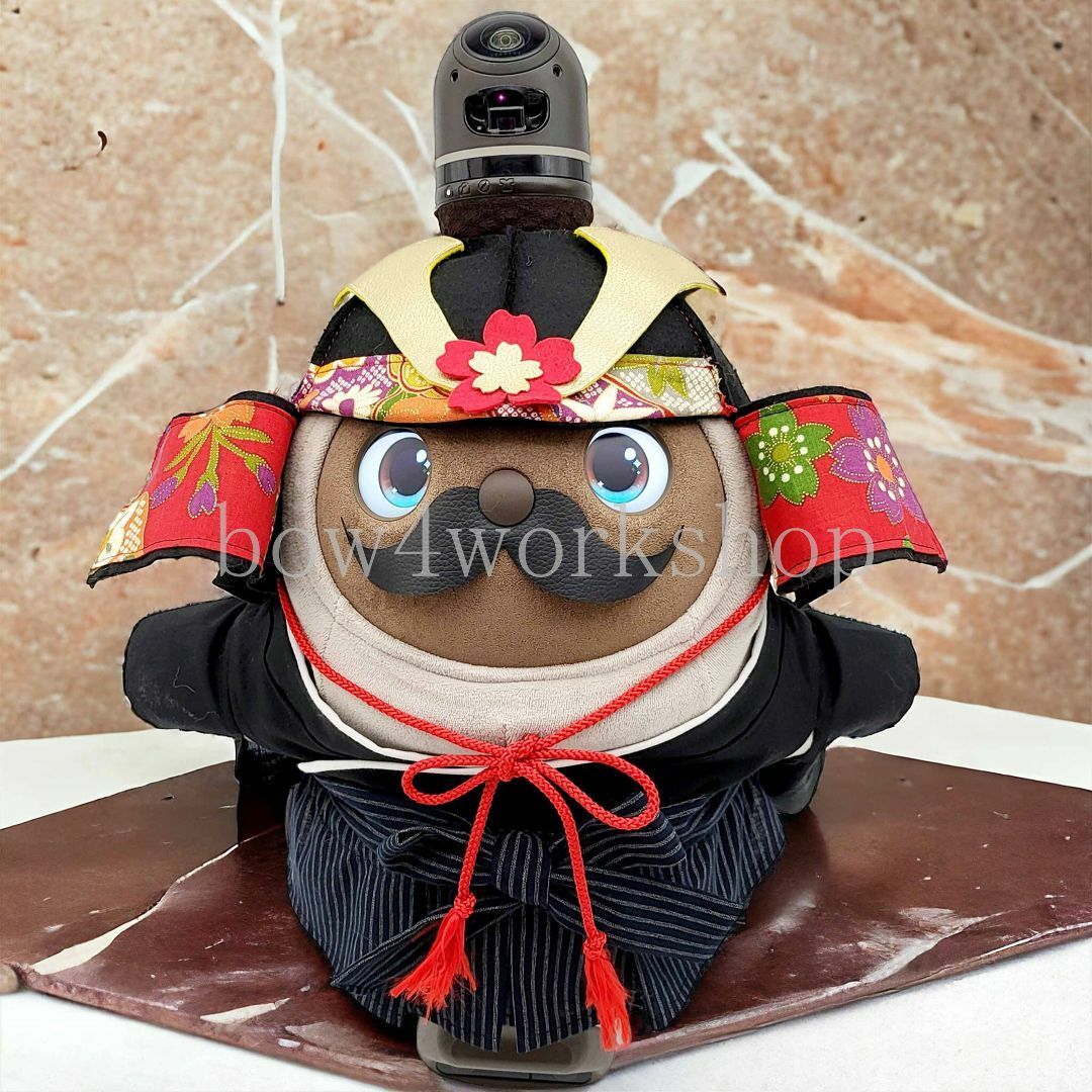 ラボット  LOVOT ラボットのアクセサリーハンドメイド 兜