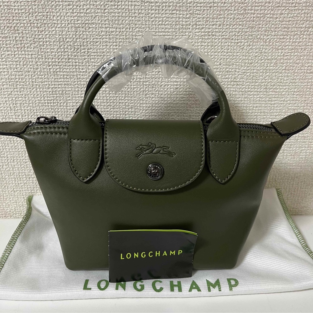 LONGCHAMP(ロンシャン)の【新品】ロンシャン ルプリアージュエクストラ XSレザー最新色グリーン レディースのバッグ(ショルダーバッグ)の商品写真