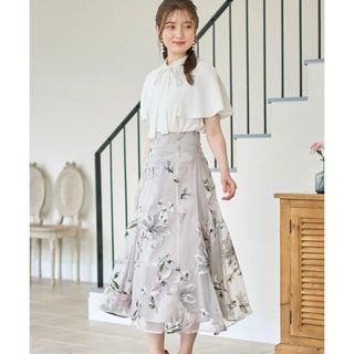 トッコクローゼット(TOCCO closet)のオパールフラワープリントフレアスカート【vicker ヴィッカー】 (ロングスカート)