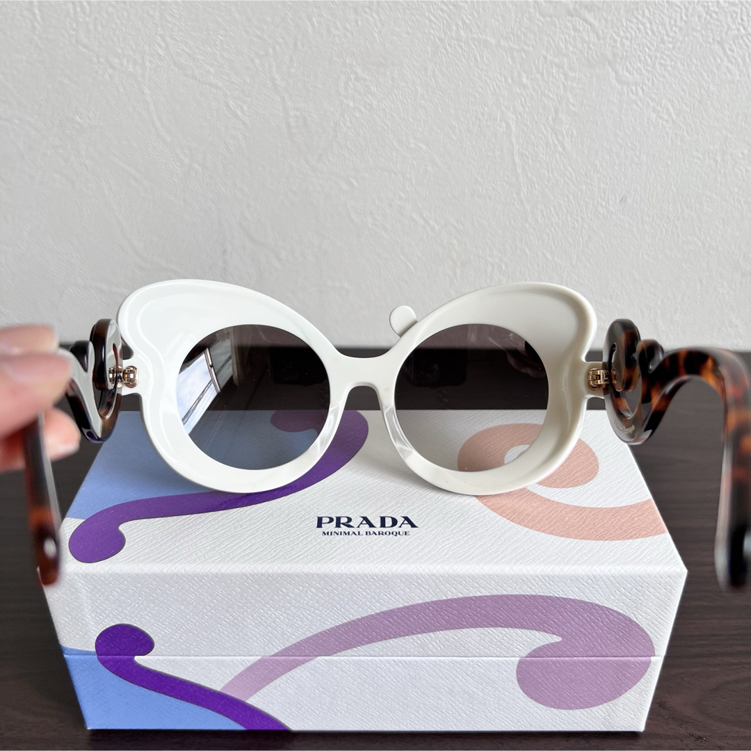 PRADA プラダ サングラス ミニマル バロック 白 ベッコウ