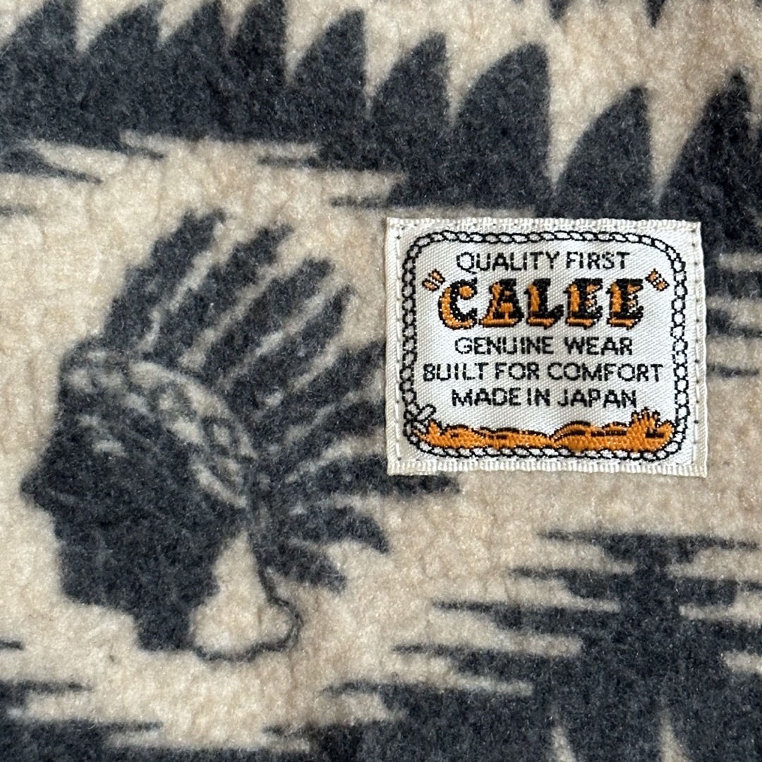 CALEE(キャリー)のCALEE キャリー　NATIVE 柄　FLEECE JACKET キャンプ メンズのトップス(シャツ)の商品写真