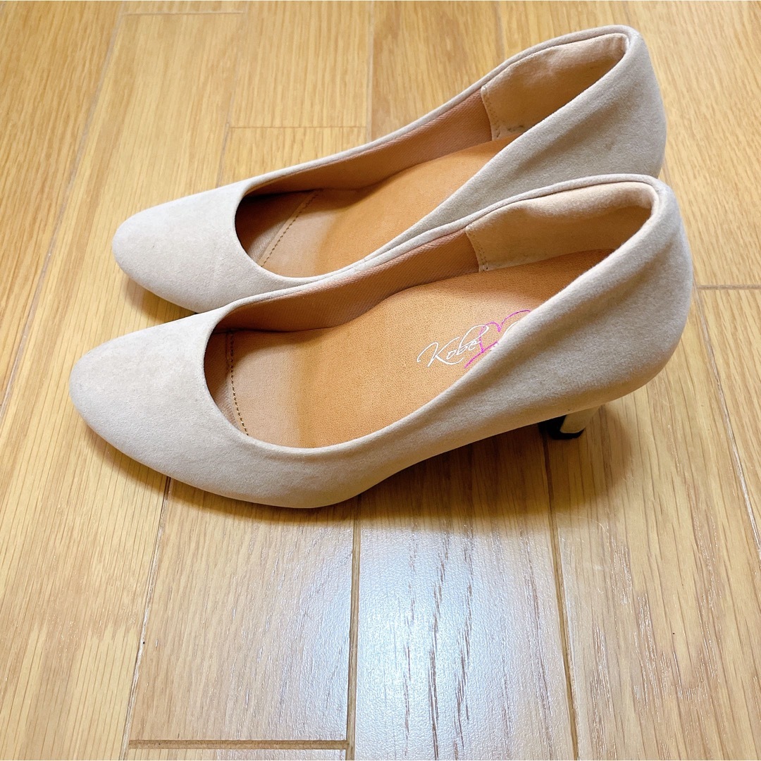 神戸レタス(コウベレタス)のパンプス　ベージュ レディースの靴/シューズ(ハイヒール/パンプス)の商品写真