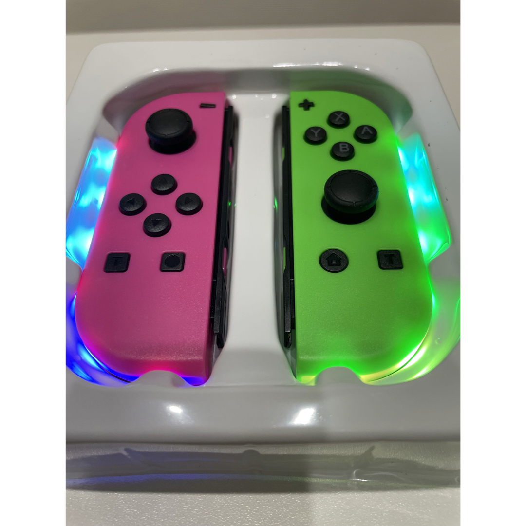 Nintendo Switch(ニンテンドースイッチ)の【新品】ジョイコン ピンクグリーン　LED搭載　Switch Joy-Con エンタメ/ホビーのゲームソフト/ゲーム機本体(家庭用ゲーム機本体)の商品写真