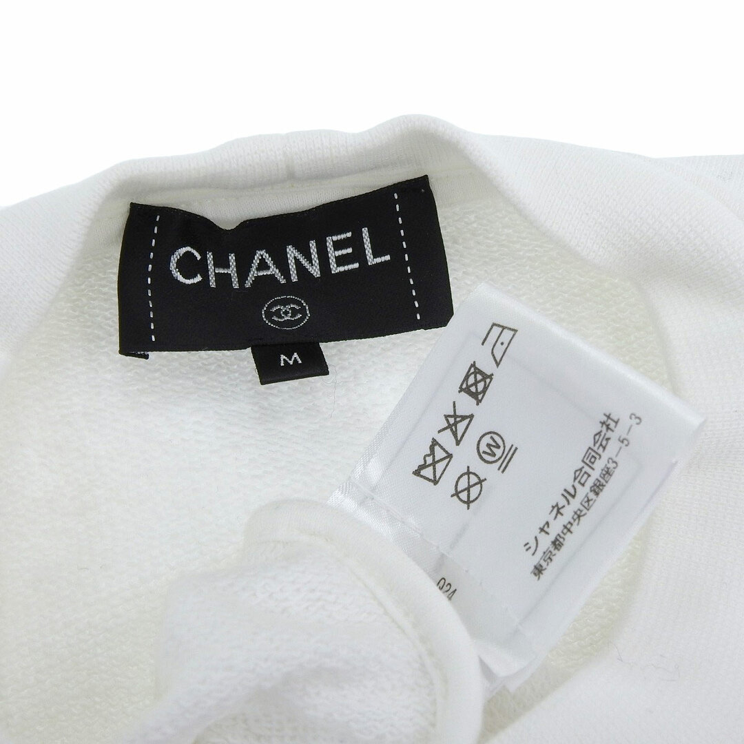 CHANEL(シャネル)のシャネル ココマーク カメリア ビジュー トレーナー P63298K48933 レディース ホワイト CHANEL 【中古】 【アパレル・小物】 レディースのトップス(トレーナー/スウェット)の商品写真