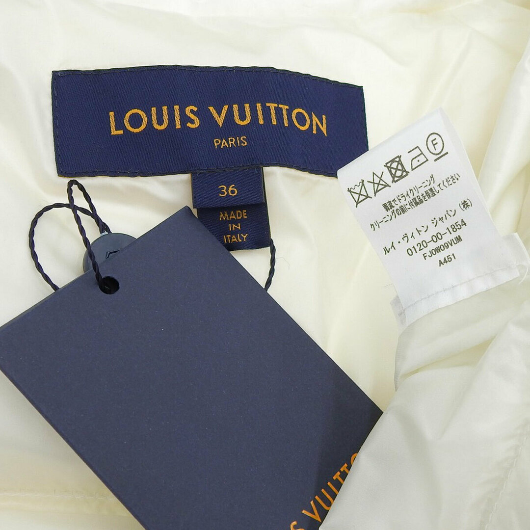 LOUIS VUITTON(ルイヴィトン)のルイヴィトン モノグラム スナップスリーブ ダウンジャケット レディース ホワイト LOUIS VUITTON [美品] 【中古】 【アパレル・小物】 レディースのジャケット/アウター(その他)の商品写真