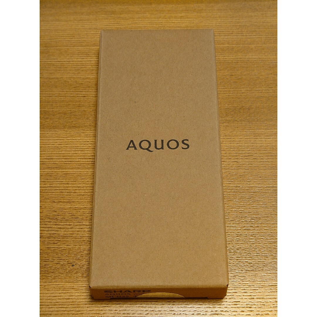 AQUOS(アクオス)のAQUOS wish3 ホワイト 64 GB SIMフリー【新品未開封】 スマホ/家電/カメラのスマートフォン/携帯電話(スマートフォン本体)の商品写真