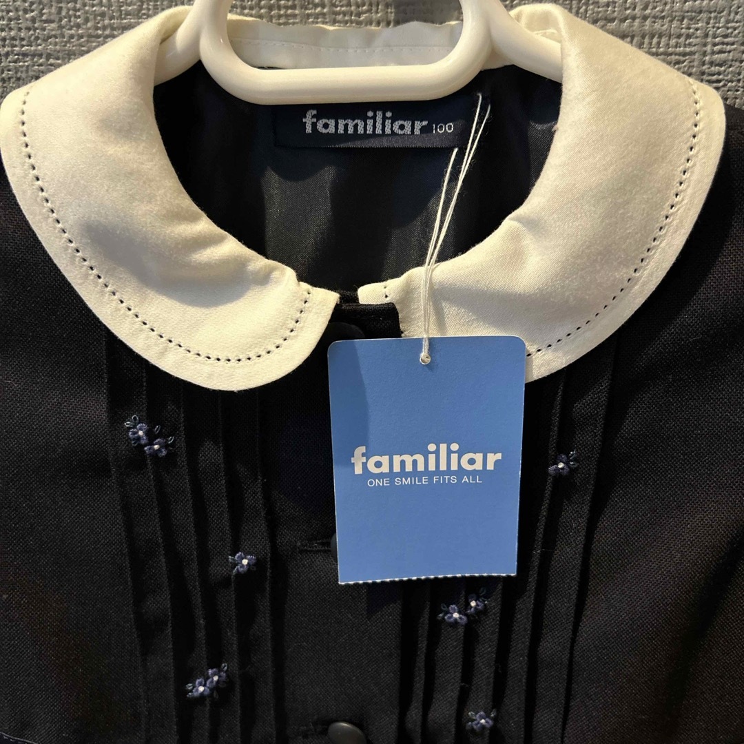 familiar(ファミリア)の新品未試着用タグ付き familiar ワンピース 100 キッズ/ベビー/マタニティのキッズ服女の子用(90cm~)(ドレス/フォーマル)の商品写真