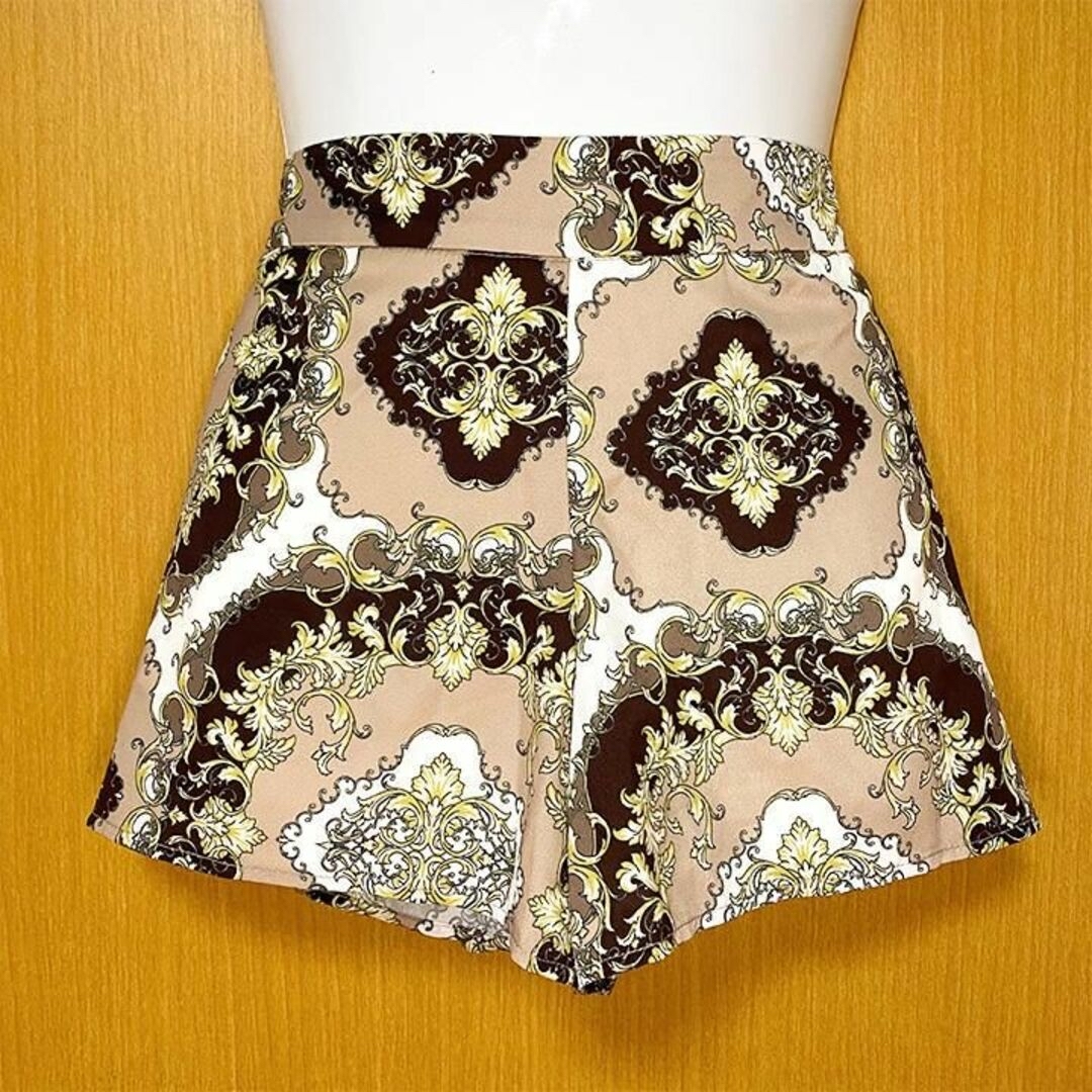 DURAS(デュラス)の【新品・近日処分】DURAS ショーパン ミルクティ レディースのパンツ(ショートパンツ)の商品写真