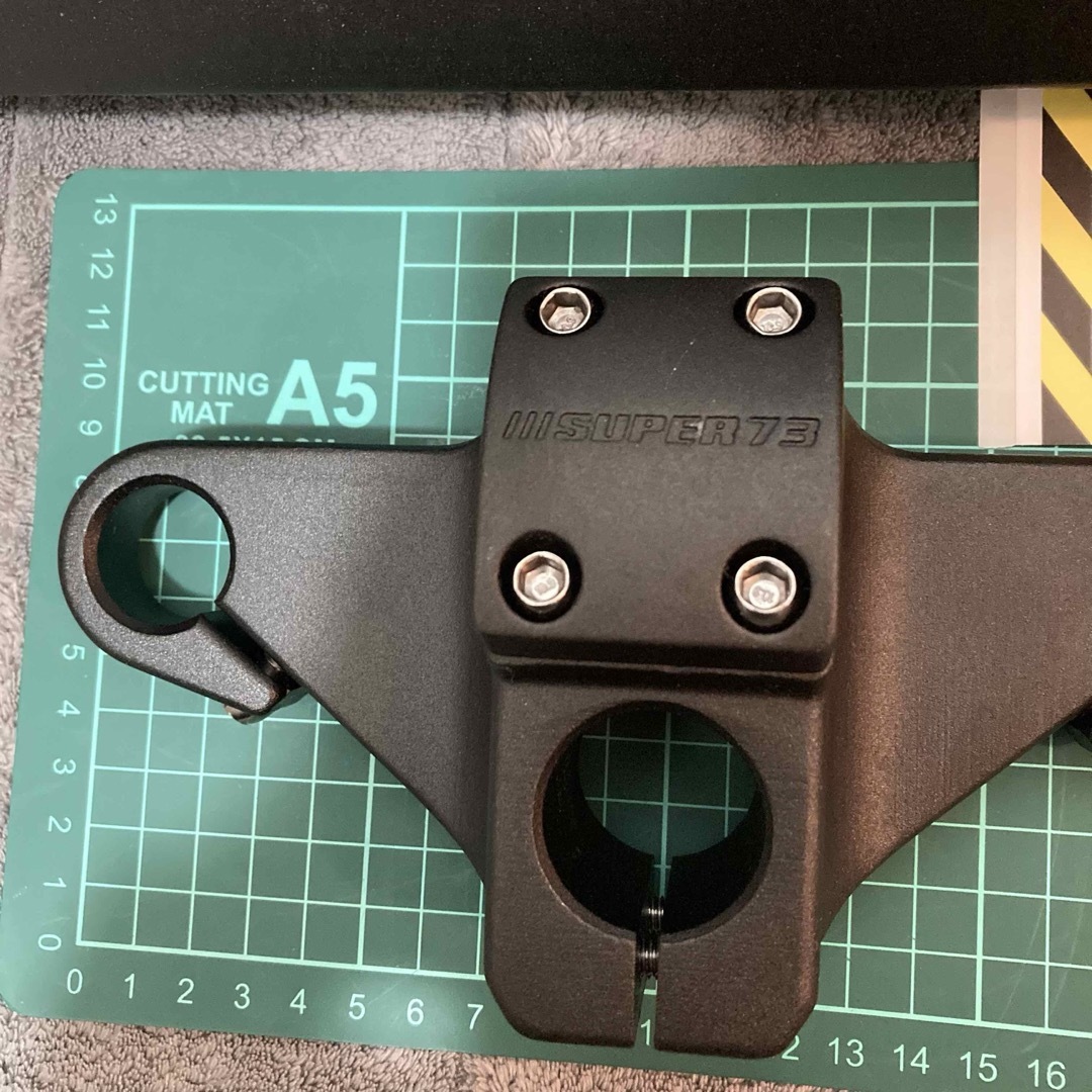 SUPER73 S1 SG1 純正 BLACKノーマル ステム 新品未使用です。
