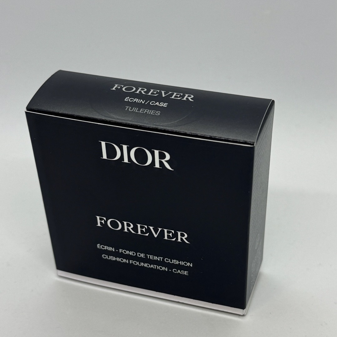 Christian Dior(クリスチャンディオール)の新品未使用 ディオールスキン フォーエヴァー クッション ケース チュイルリー コスメ/美容のベースメイク/化粧品(ファンデーション)の商品写真