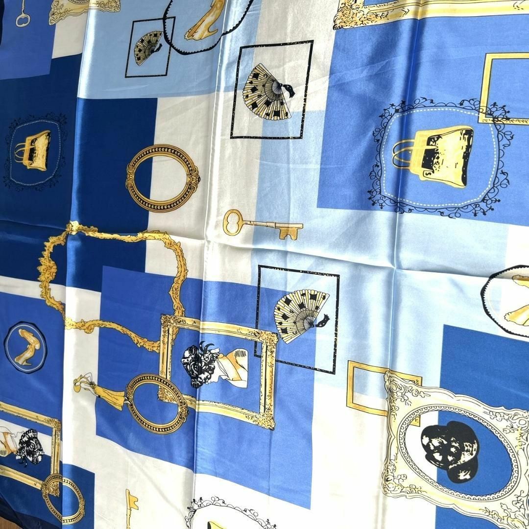 おしゃれ スカーフ ブルー 大きめ バック チャーム レディース エレガント レディースのファッション小物(バンダナ/スカーフ)の商品写真