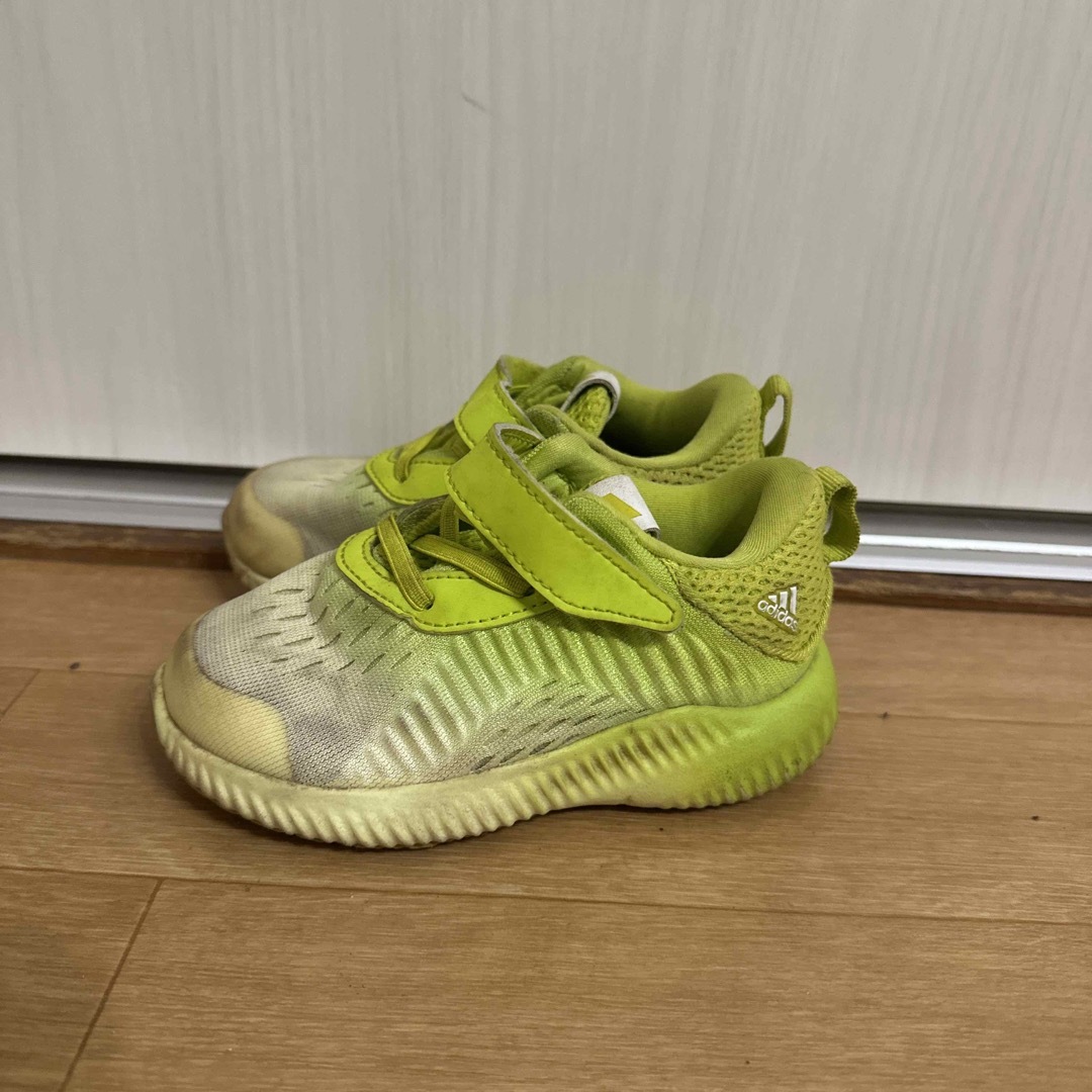 adidas(アディダス)のadidas アディダス　キッズスニーカー　グリーン　黄緑　14cm キッズ/ベビー/マタニティのベビー靴/シューズ(~14cm)(スニーカー)の商品写真