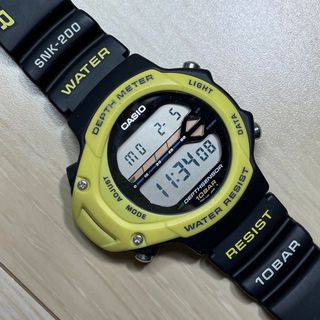 カシオ(CASIO)の【激レア】CASIO DEPTH METER イエロー 腕時計(腕時計(デジタル))