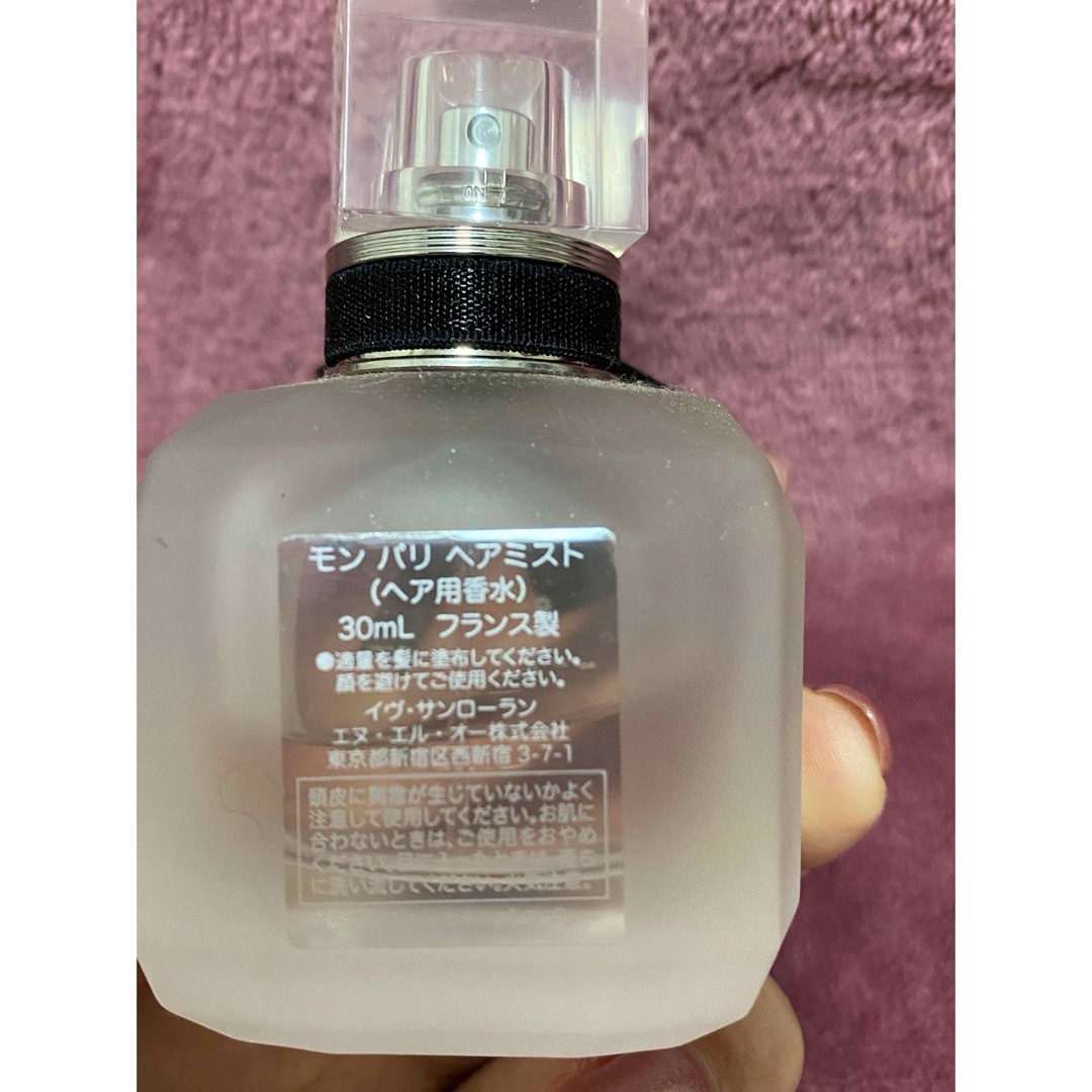 Yves Saint Laurent(イヴサンローラン)のイヴ・サンローラン　モンパリヘアミスト30ml コスメ/美容のヘアケア/スタイリング(ヘアウォーター/ヘアミスト)の商品写真