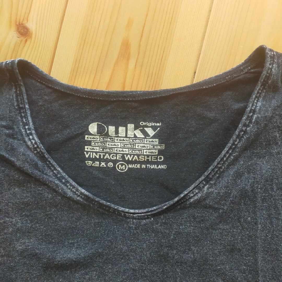 ouky オーキー　Tシャツ メンズのトップス(Tシャツ/カットソー(半袖/袖なし))の商品写真