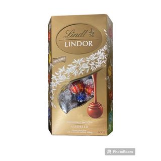 リンツ(Lindt)のコストコ　リンツ　ゴールド　1箱　600g 約48粒(菓子/デザート)