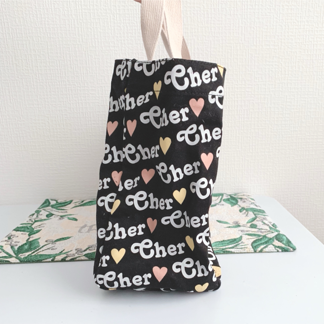 Cher(シェル)のムック本　Cherシェル　黒色キャンバスバッグ　 トートバック　A4サイズ可能！ レディースのバッグ(トートバッグ)の商品写真