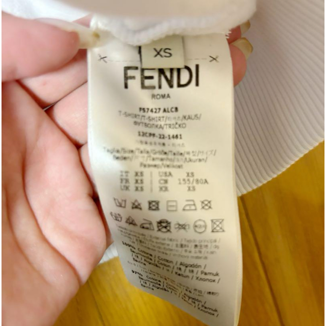 FENDI - FENDI 白トレーナー 最終値下げの通販 by 0706Aaaana's FENDI - FENDI 白トレーナー 最終値下げの通販 by 0706Aaaana's