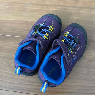 キーン(KEEN)のKEEN 17cm スニーカー(アウトドアシューズ)